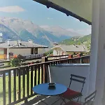 La Maisonette *