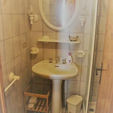 La Maisonette *