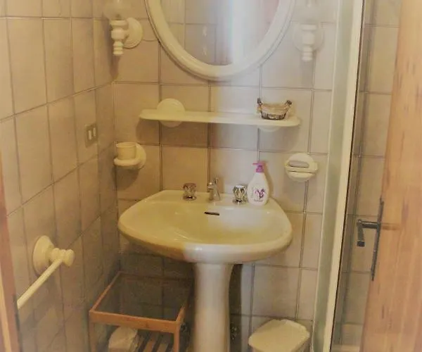 La Maisonette *